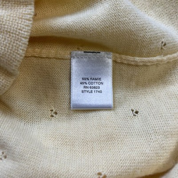 Croft & Barrow Cottagecore Ruffle Cardigan Large Soft Yellow Boho Cozy Knit - Picture 3 of 11